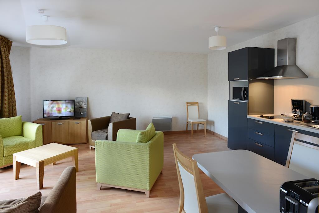 Domitys Le Jardin Des Trois Rois Aparthotel Romorantin-Lanthenay Ruang foto
