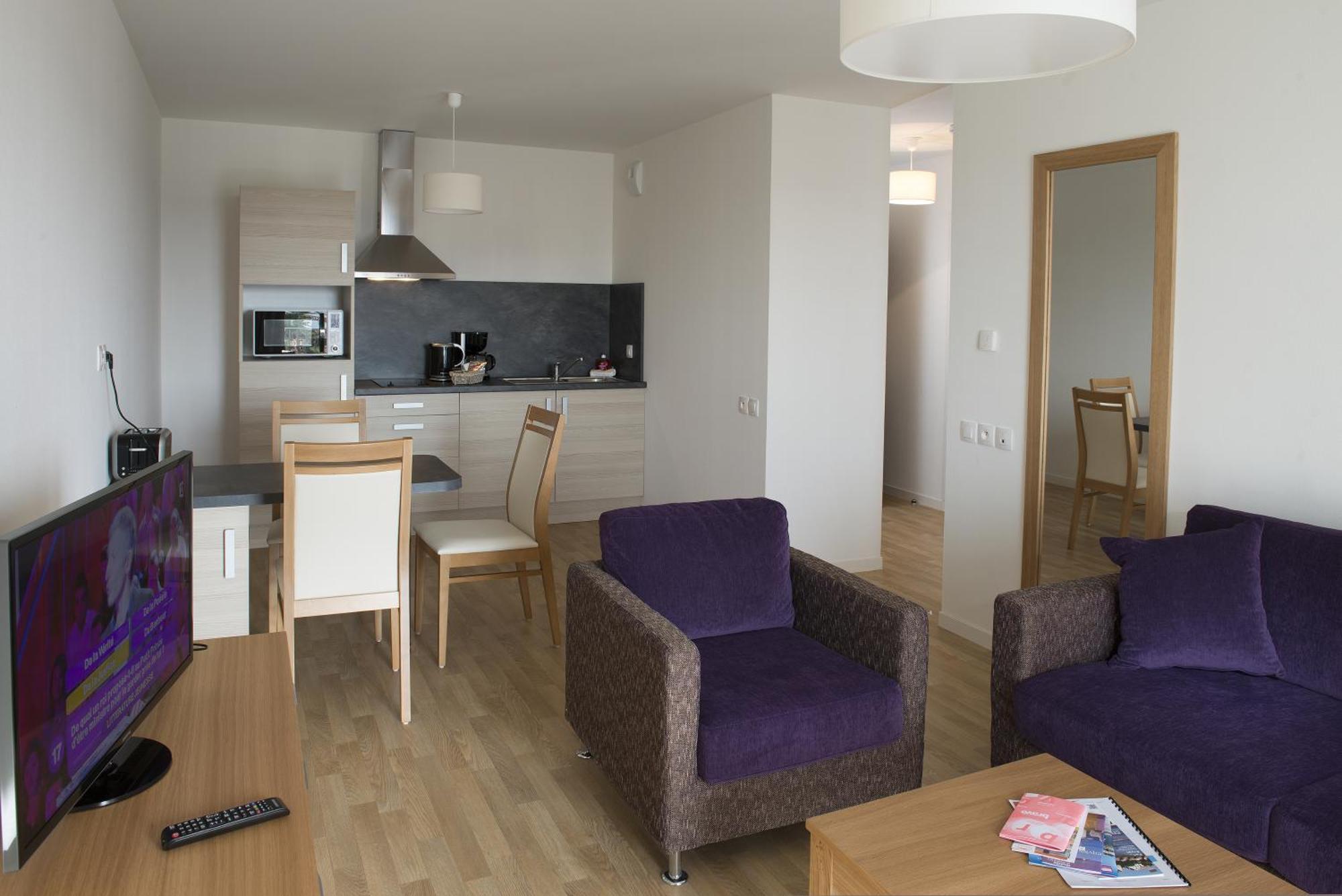 Domitys Le Jardin Des Trois Rois Aparthotel Romorantin-Lanthenay Ruang foto
