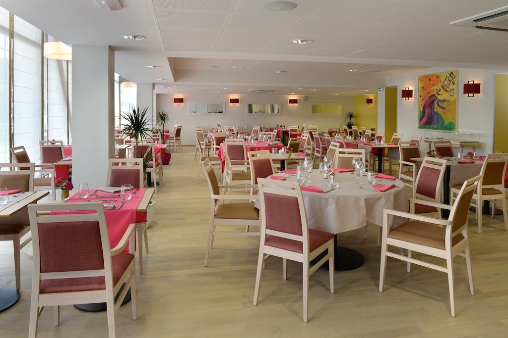 Domitys Le Jardin Des Trois Rois Aparthotel Romorantin-Lanthenay Bagian luar foto